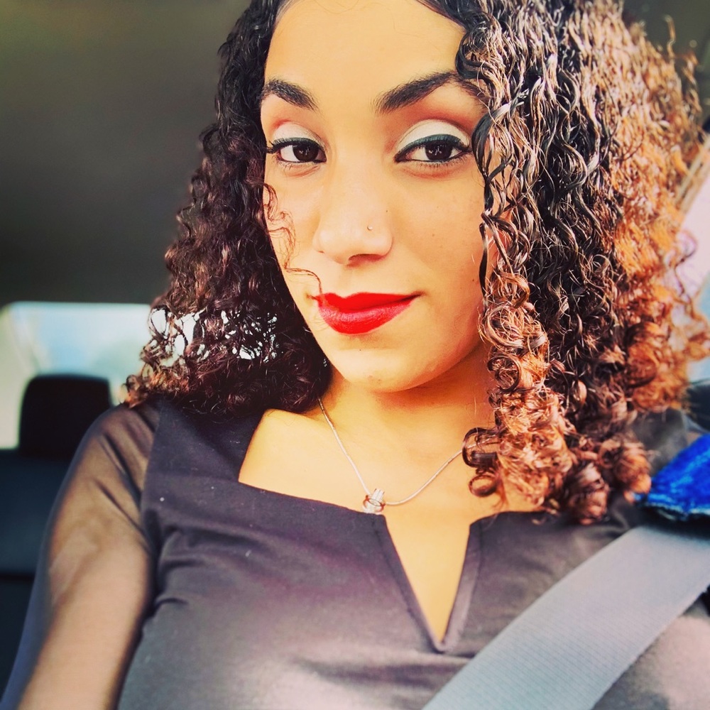 Meet your Posher, Jennifer